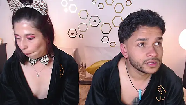 Snapshot of Provincute chatting on November 10, 2025, 2:54 am Provincute online show from November 10, 2025, 2:54 am