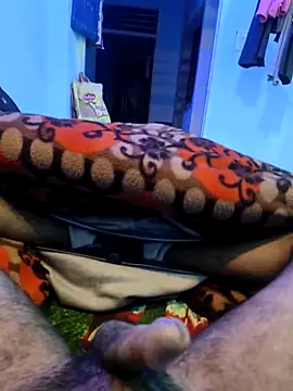 pppppp7811 online show from February 7, 2026, 5:49 pm