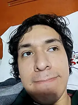 Snapshot of AngelRevery chatting on September 26, 2025, 5:28 pm AngelRevery online show from September 26, 2025, 5:28 pm