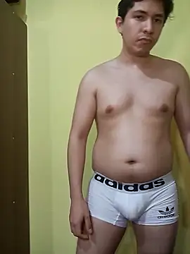 Snapshot of AngelRevery chatting on October 22, 2025, 10:42 pm AngelRevery online show from October 22, 2025, 10:42 pm