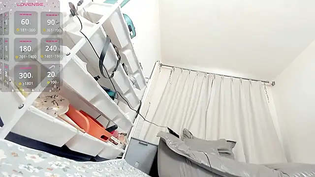 fox-yiyi online show from January 17, 2026, 8:08 am