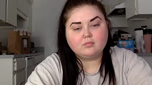 JJbaby1 online show from October 22, 2025, 9:14 pm