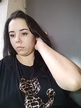 CutieMarine online show from December 5, 2025, 8:45 am