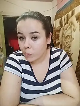 CutieMarine online show from December 20, 2025, 1:18 pm