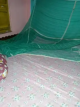 Snapshot of Hotty-rosni chatting on October 9, 2025, 12:08 am Hotty-rosni online show from October 9, 2025, 12:08 am