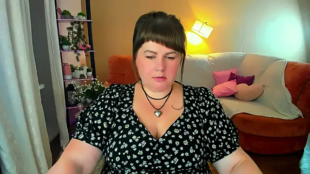 CrystaalStaar online show from September 13, 2025, 7:13 pm