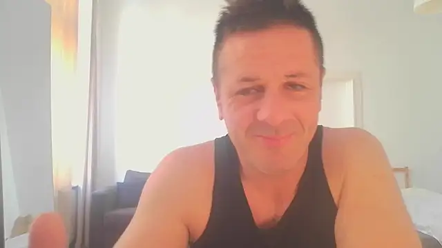 SwimAround2025 online show from July 21, 2026, 12:51 pm
