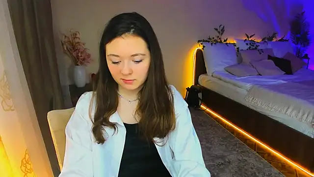 Snapshot of AlluringLookk chatting on November 8, 2025, 9:09 am AlluringLookk online show from November 8, 2025, 9:09 am