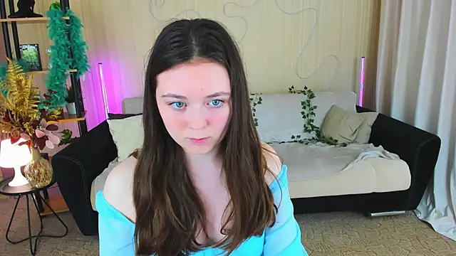 Snapshot of AlluringLookk chatting on November 28, 2025, 4:42 pm AlluringLookk online show from November 28, 2025, 4:42 pm