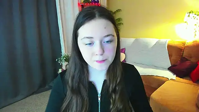 AlluringLookk online show from April 23, 2026, 4:31 pm