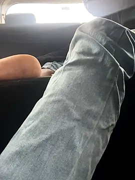 Dickey-B-RSA online show from November 5, 2025, 10:04 am