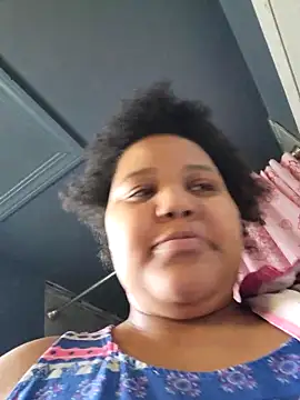 chocolate bella online show from March 18, 2026, 3:59 pm