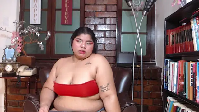 Lia Arellano online show from December 2, 2025, 7:20 pm