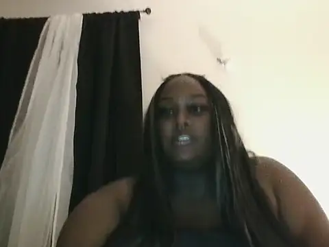 Cocomamii1 online show from October 19, 2025, 2:23 am