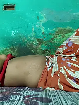 Love-pari077 online show from September 18, 2025, 4:42 pm