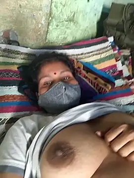 Love-pari077 online show from September 23, 2025, 1:30 am