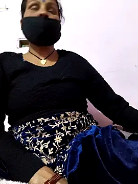 Love-pari077 online show from January 14, 2026, 3:17 pm