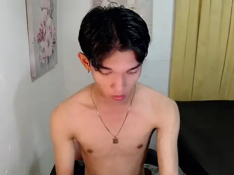 fuckerfriendsxx online show from November 10, 2025, 12:04 pm