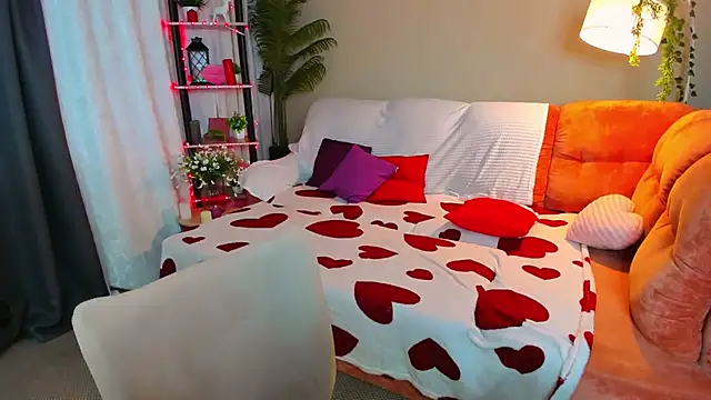 SoulHarmoonyy online show from April 6, 2026, 5:08 am