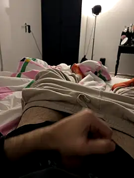 Frankieyyy1 online show from December 20, 2025, 10:06 pm