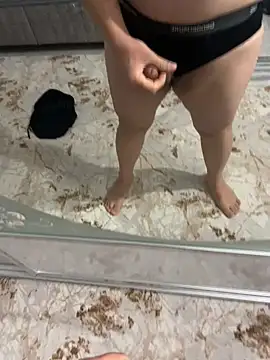 yellova online show from February 5, 2026, 6:34 pm