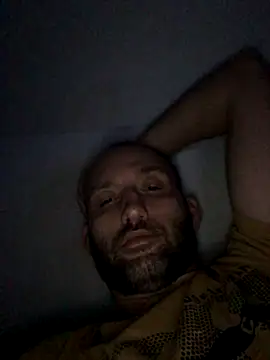 Nicobellich1989 online show from December 22, 2025, 3:20 pm