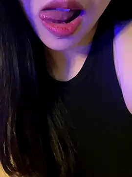 Mon monbaby online show from December 4, 2025, 6:49 pm