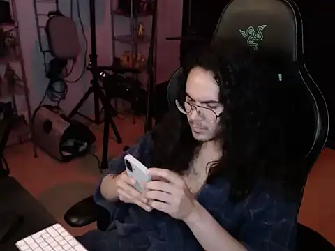 dorrey21 online show from April 13, 2026, 3:28 pm