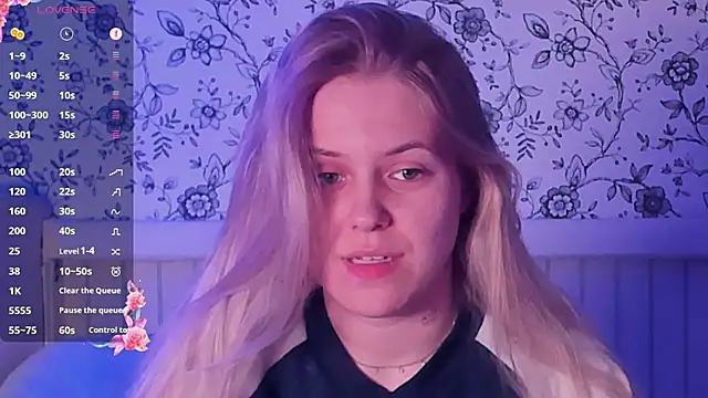 AngelAnty online show from April 12, 2026, 5:18 pm