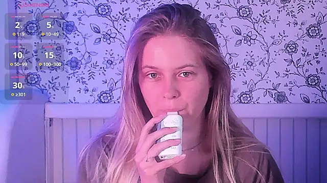 AngelAnty online show from July 10, 2026, 4:53 pm