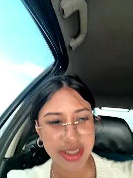 lynn9000 online show from October 30, 2025, 8:20 pm