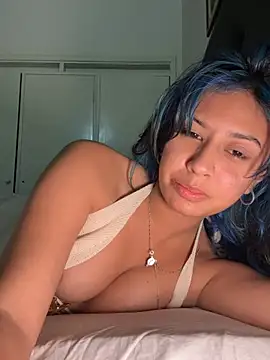 lynn9000 online show from March 29, 2026, 6:13 am