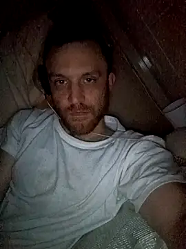 Snapshot of Zig97495 chatting on October 30, 2025, 8:49 am Zig97495 online show from October 30, 2025, 8:49 am