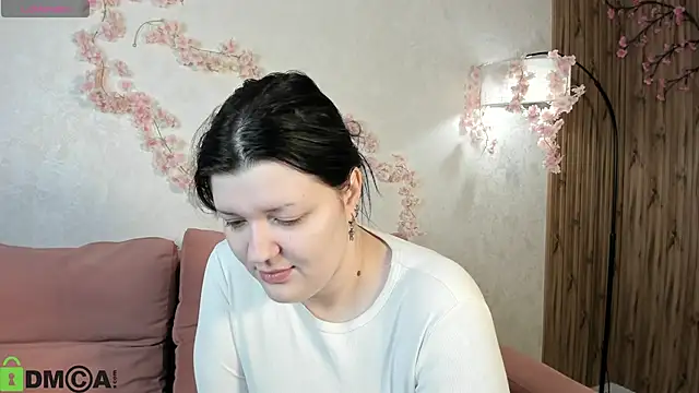 Snapshot of Michele_Greenn chatting on September 15, 2025, 1:05 am Michele Greenn online show from September 15, 2025, 1:05 am