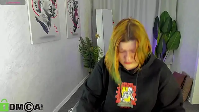 Michele Greenn online show from January 13, 2026, 1:11 am