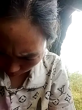 Snapshot of cicnci chatting on October 25, 2025, 2:30 am cicnci online show from October 25, 2025, 2:30 am