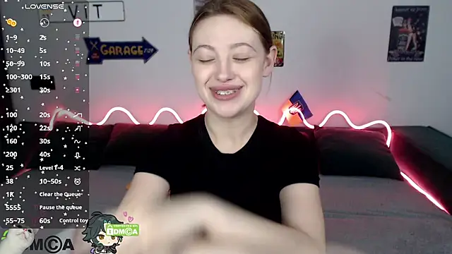 AmourLily online show from June 24, 2026, 11:53 am