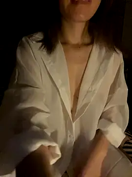 Snapshot of Lauren_778 chatting on October 2, 2025, 1:40 pm Lauren 778 online show from October 2, 2025, 1:40 pm