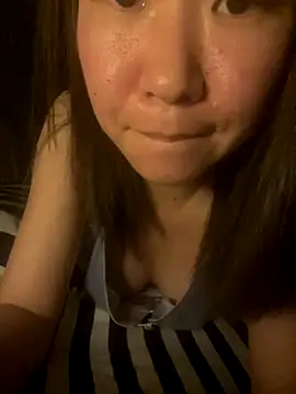 Snapshot of Lauren_778 chatting on October 11, 2025, 12:58 pm Lauren 778 online show from October 11, 2025, 12:58 pm