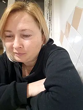 Xseniy online show from November 11, 2025, 10:32 pm