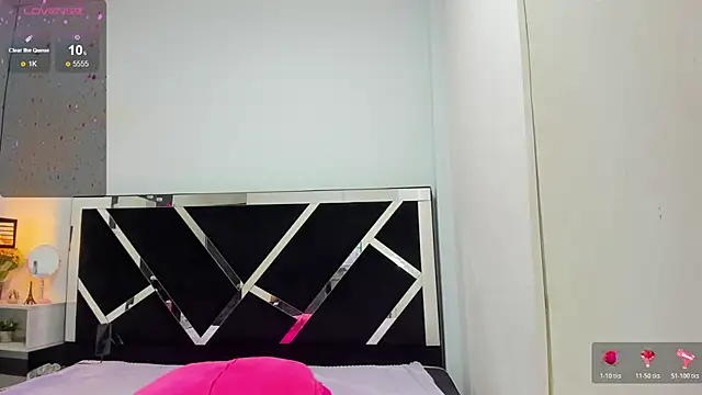 iisabella noa online show from November 26, 2025, 12:50 pm