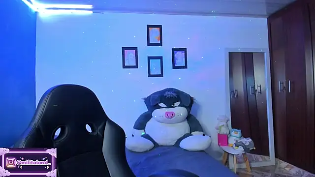 milita houston online show from October 28, 2025, 6:32 pm