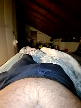 giova17cm online show from October 24, 2025, 9:00 pm