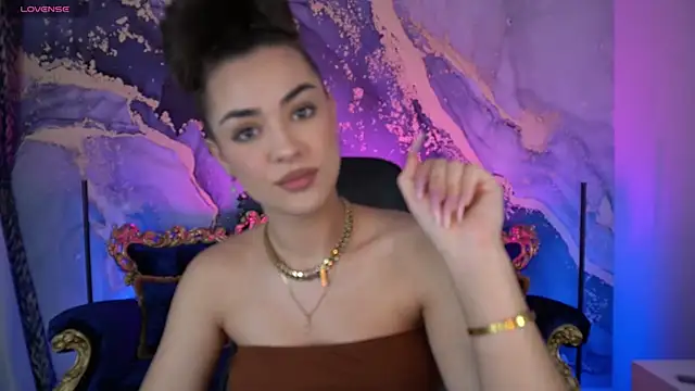 EricaSin online show from November 24, 2025, 7:19 am