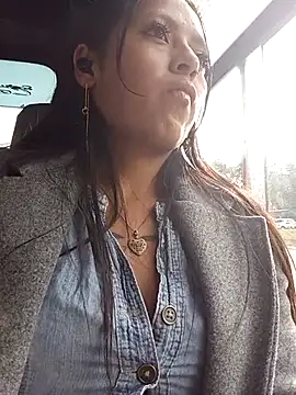 LunaHot 777 online show from February 5, 2026, 9:19 pm