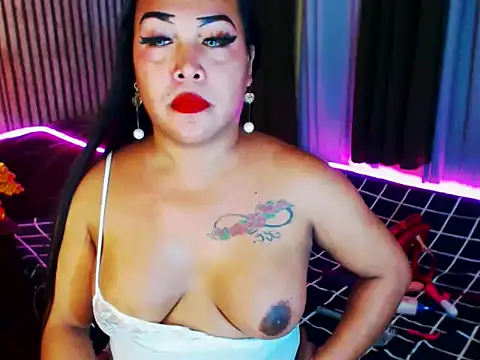 Snapshot of CumFactoryLuna chatting on June 17, 2026, 12:07 pm CumFactoryLuna online show from June 17, 2026, 12:07 pm