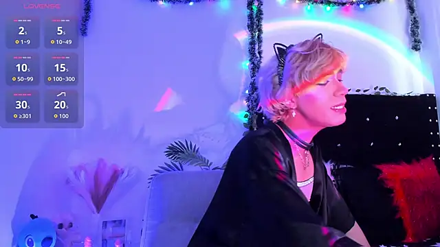 Cooperrosscute233 online show from November 30, 2025, 8:57 pm