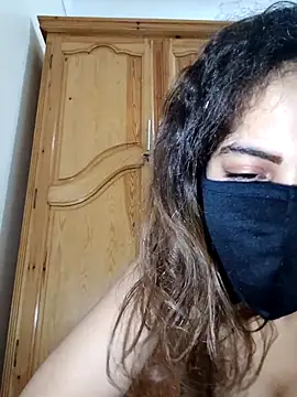 ghadiraa online show from December 5, 2025, 2:20 am