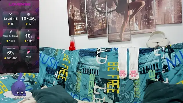 Sunny Sammy online show from October 15, 2025, 7:52 am