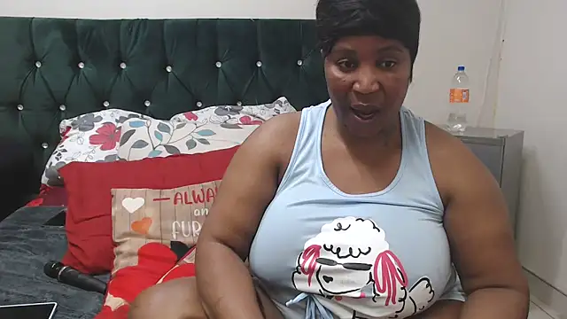 chockclitx5 online show from October 18, 2025, 3:13 pm